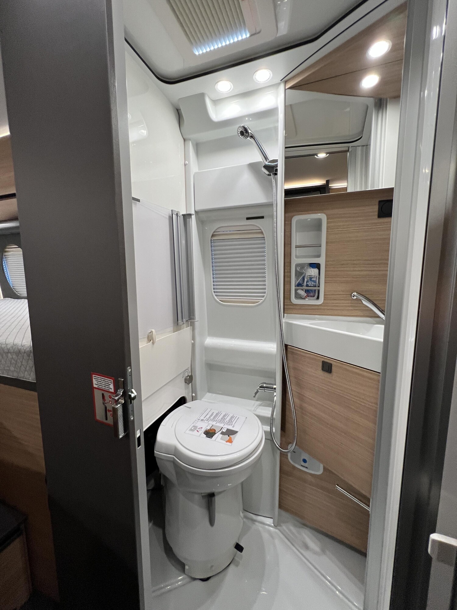 Malibu Van charming GT skyview 640 LE – Bild 30
