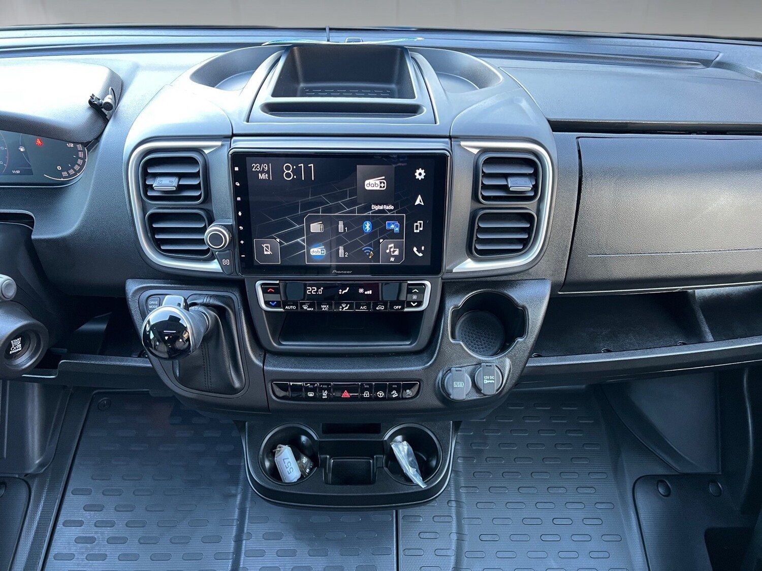 Malibu Van charming GT skyview 640 LE RB – Bild 8
