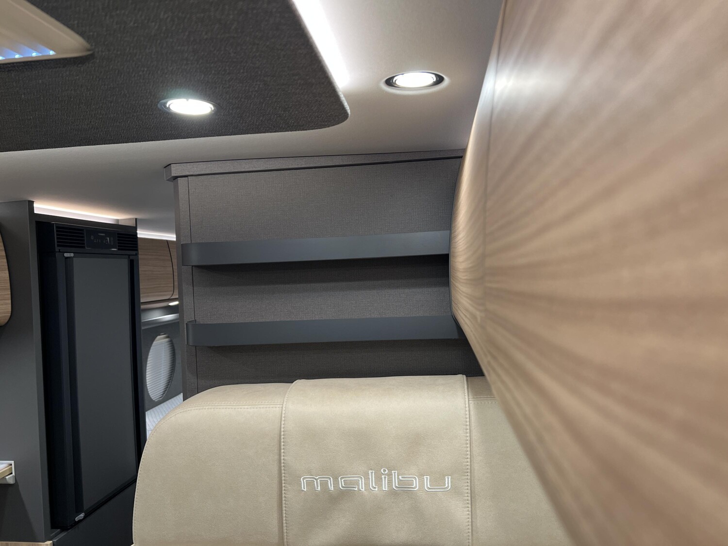 Malibu Van charming GT skyview 640 LE – Bild 16