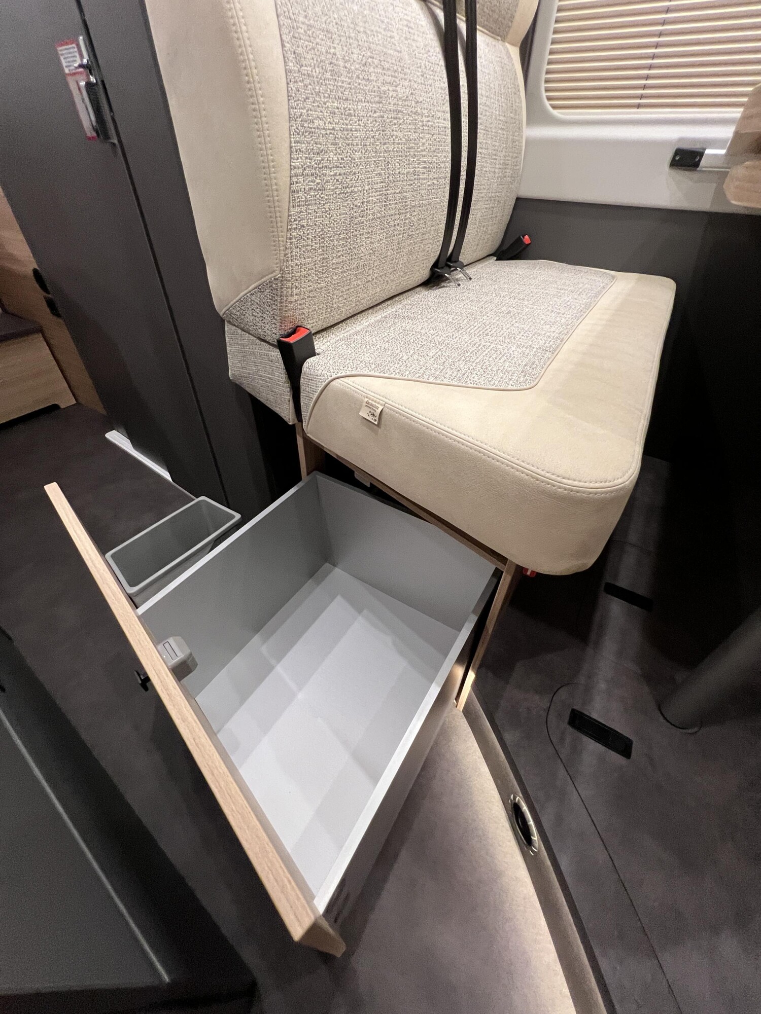 Malibu Van charming GT skyview 640 LE – Bild 34