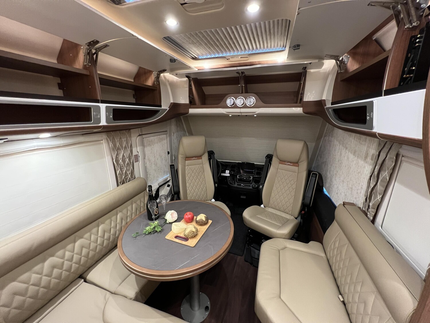 Carthago chic e-line I 50 LE – Bild 13