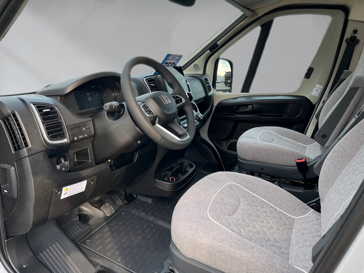 Malibu Van charming GT skyview 640 LE – Bild 8