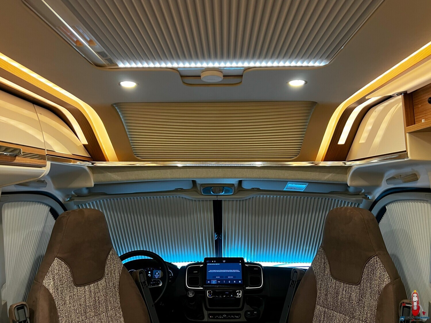 Malibu Van charming GT 640 LE K – Bild 23