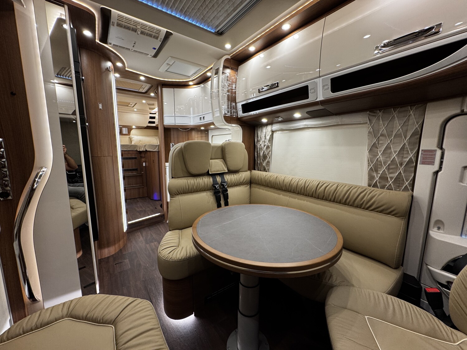 Carthago chic e-line I 50 LE DA – Bild 14