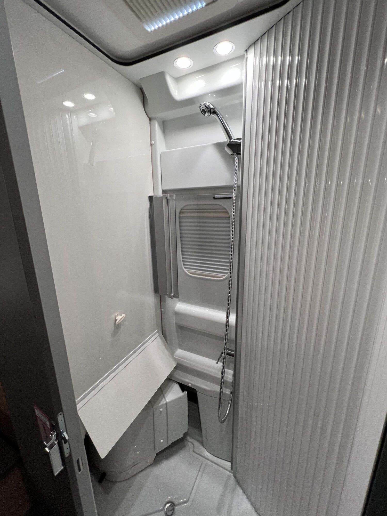 Malibu Van charming GT skyview 640 LE – Bild 31