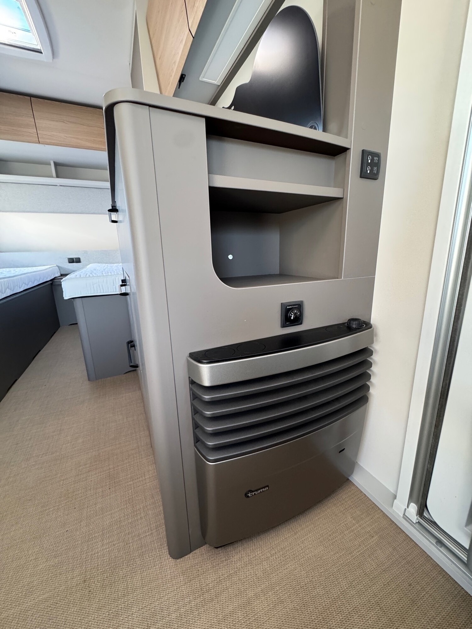 Bürstner B66 490 TL