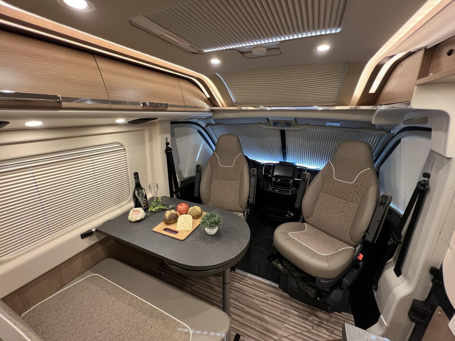 Malibu Van charming GT skyview 640 LE RB – Bild 10