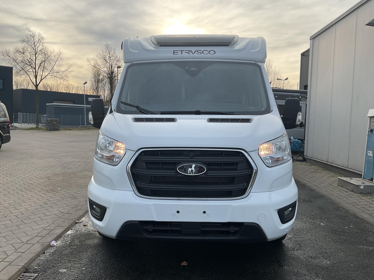 Etrusco V Ford 6.8 SCF inkl. Dachklimaanlage 2026 Bild 2