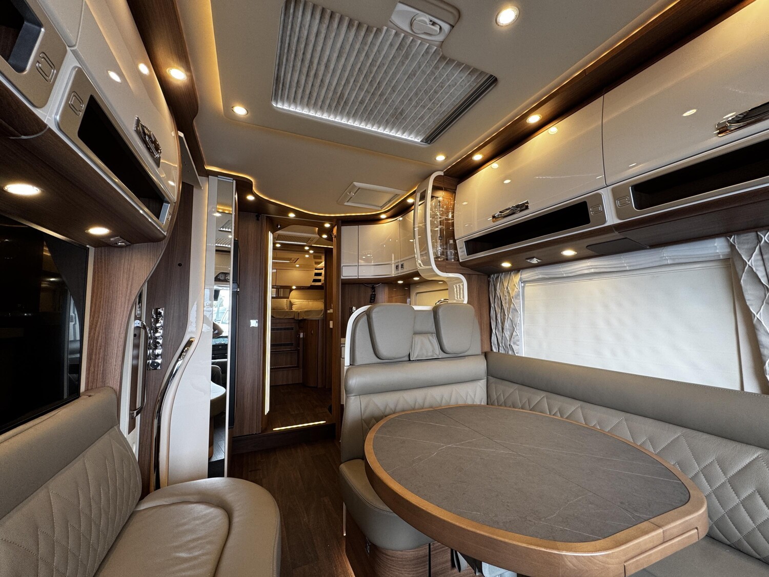 Carthago chic e-line xl I 61 LE DA – Bild 14