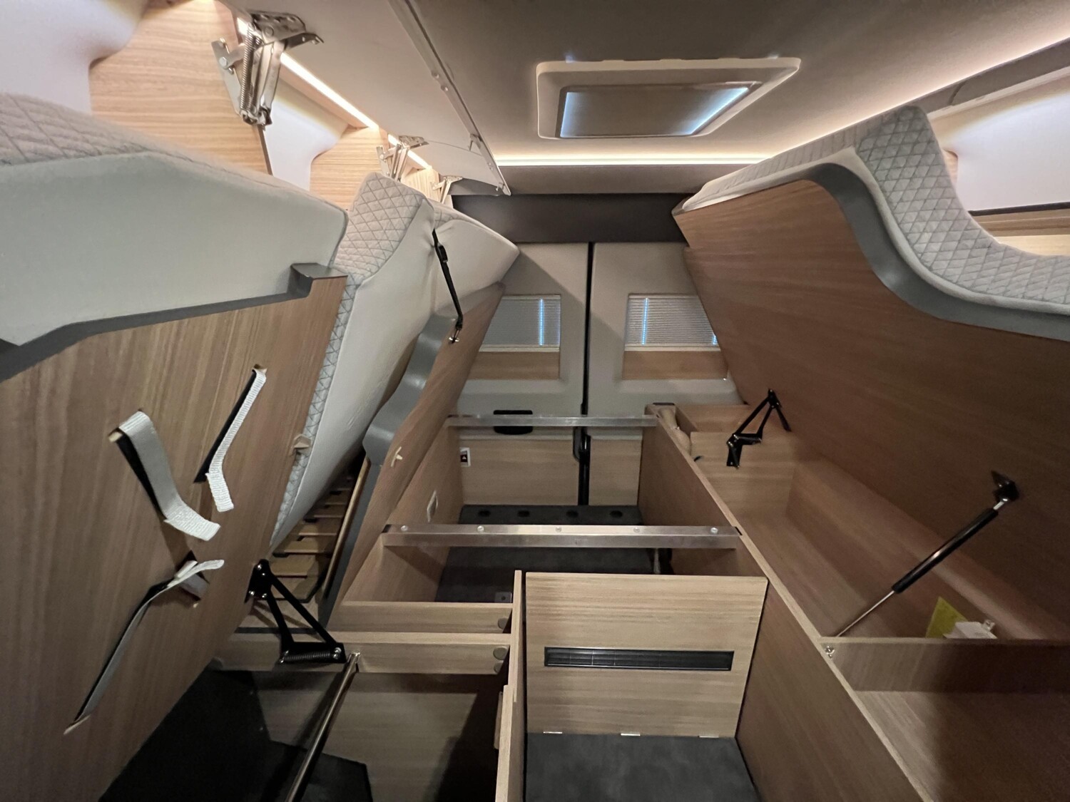Malibu Van comfort coupé 640 LE – Next Evolution – Bild 26