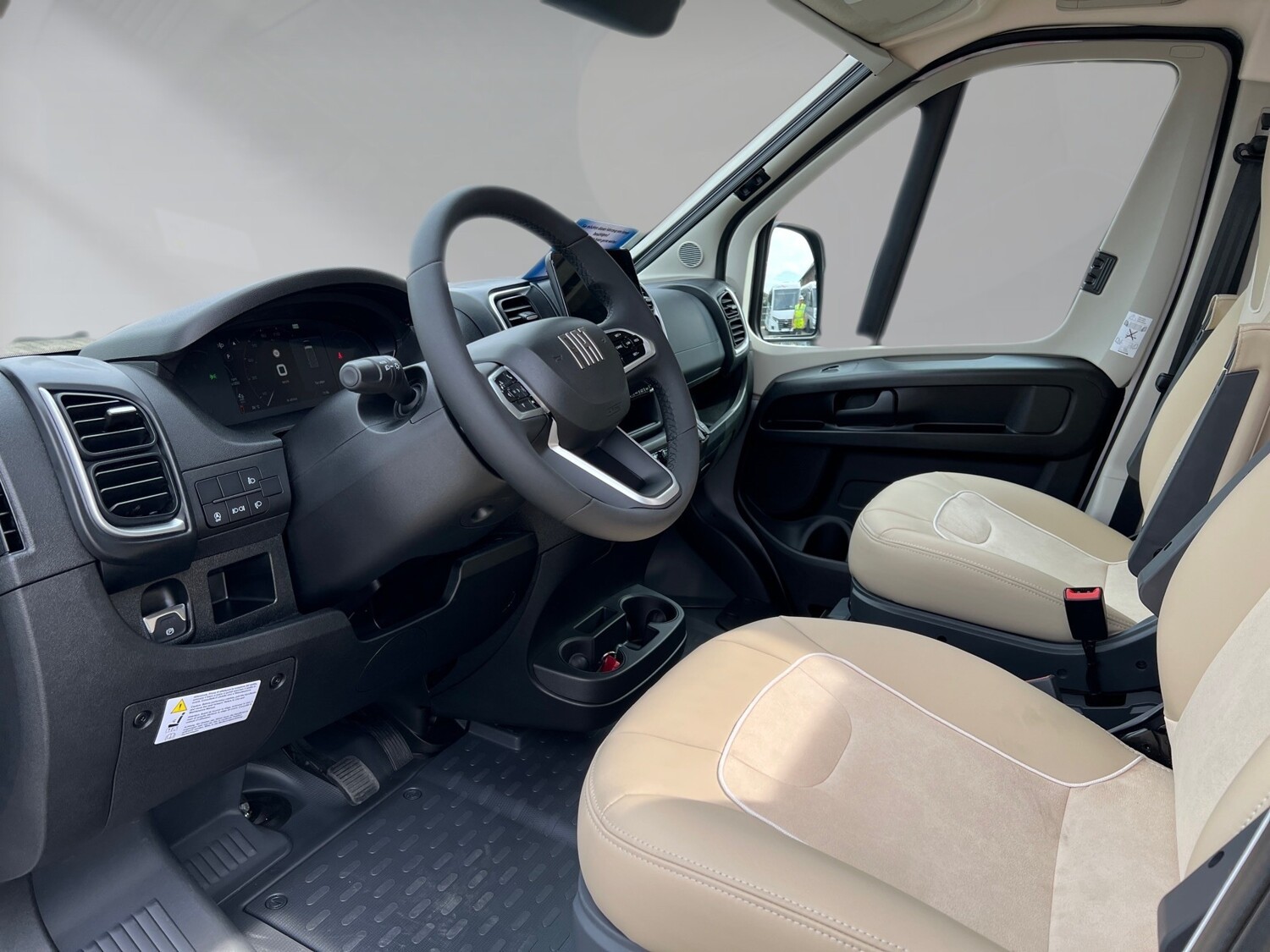 Malibu Van charming coupé 640 LE – Bild 8