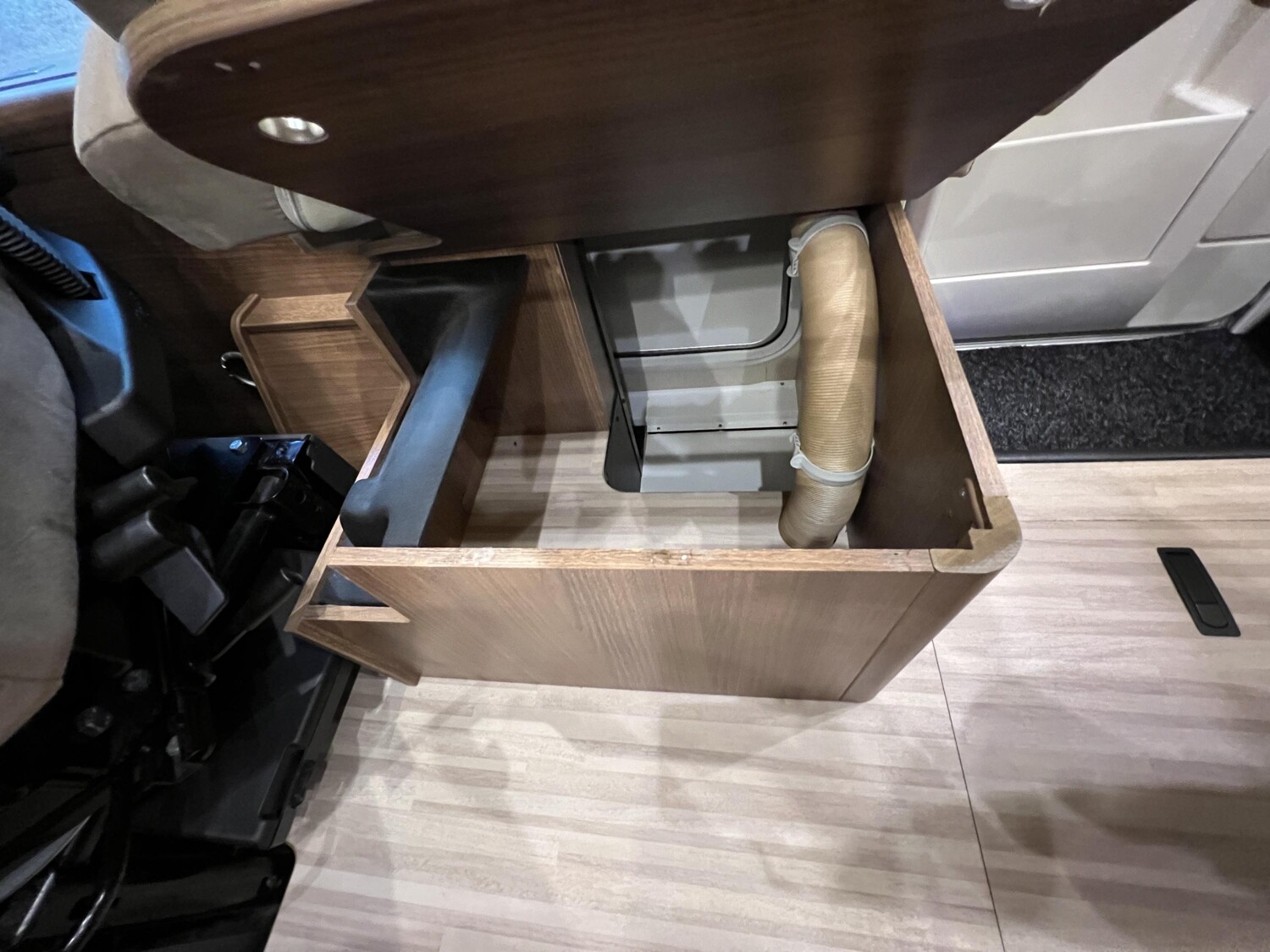 Carthago c-tourer I 143 LE – Bild 33