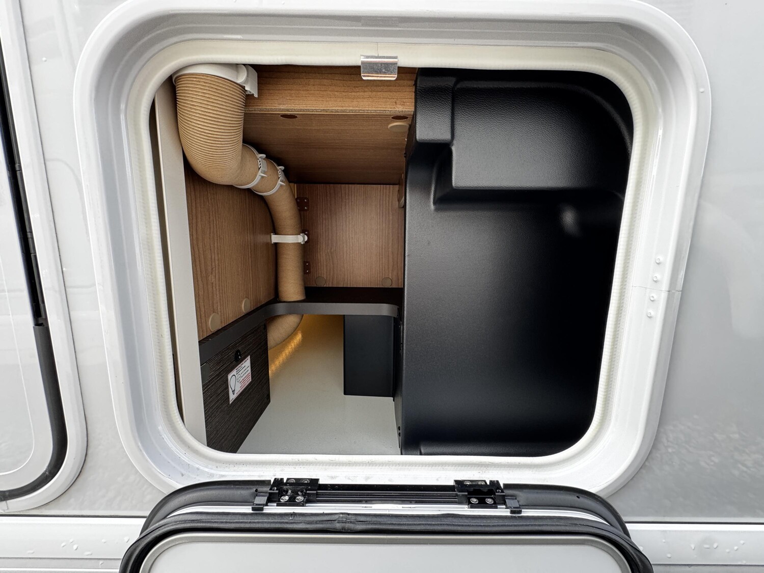 Carthago C1-tourer I 143 KB LE comfort – Bild 40