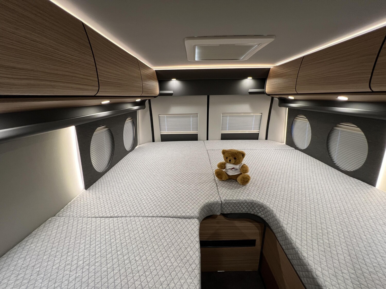 Malibu Van charming GT skyview 640 LE – Bild 21