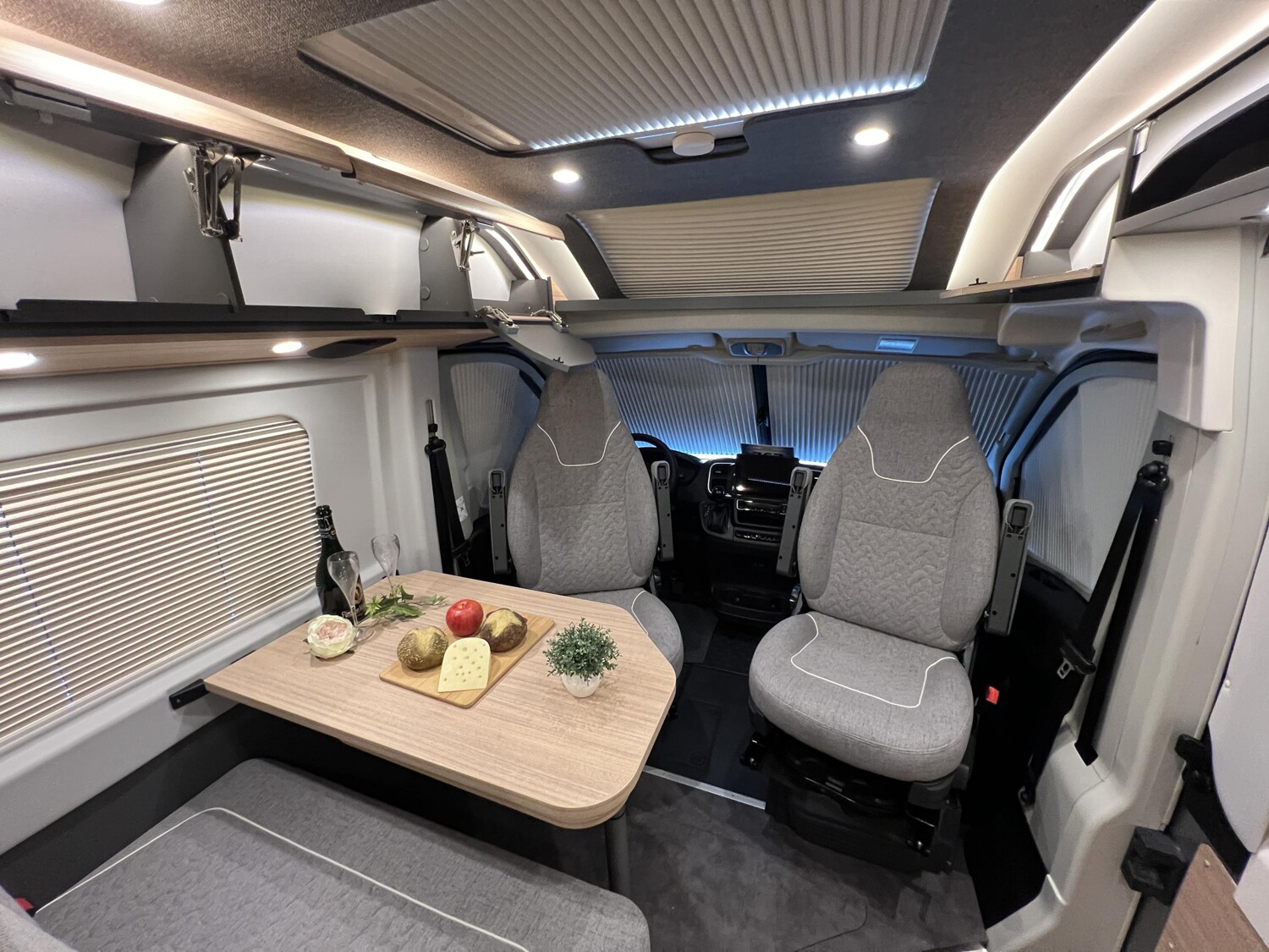 Malibu Van charming GT skyview 640 LE – Bild 13
