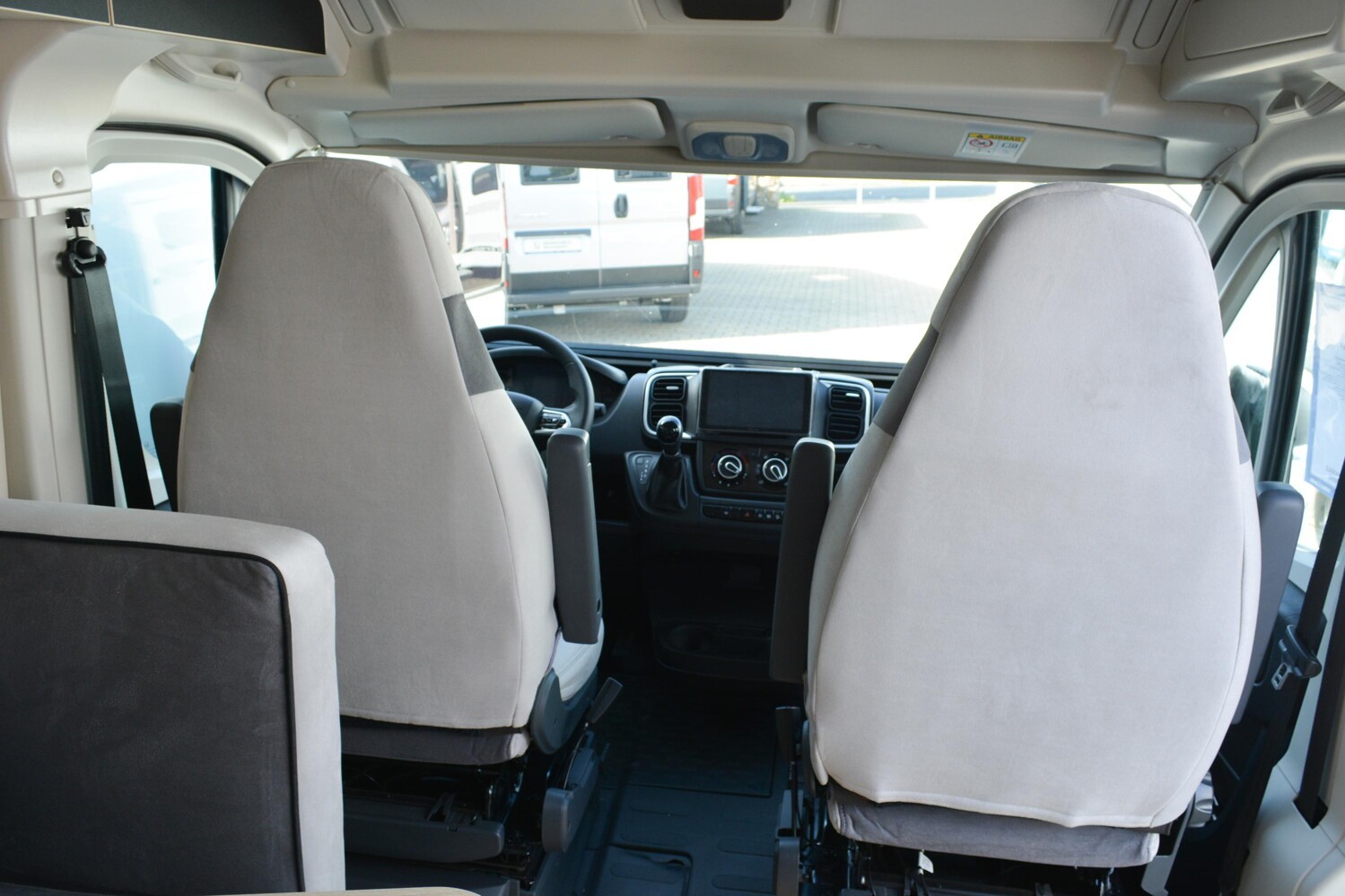 Chausson Van Sport Line F&S mit Aufstelldach 2026 Bild 4