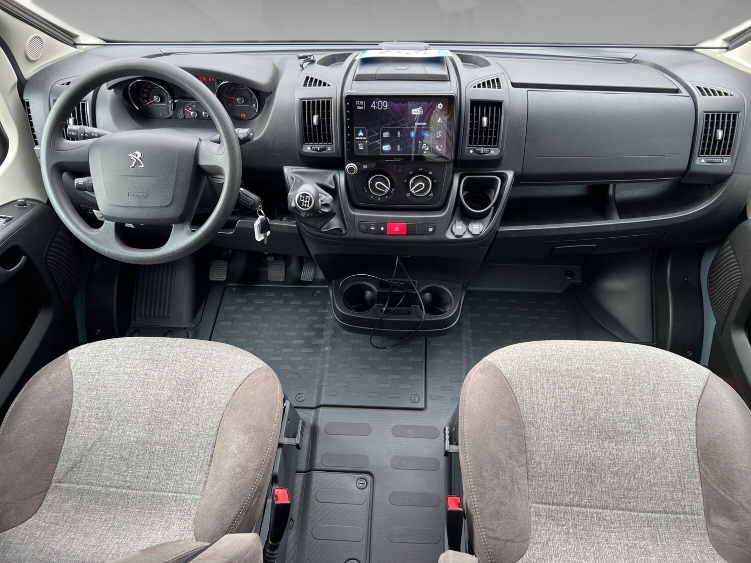 Dethleffs Globetrail Classic 600 DF Peugeot – Bild 9