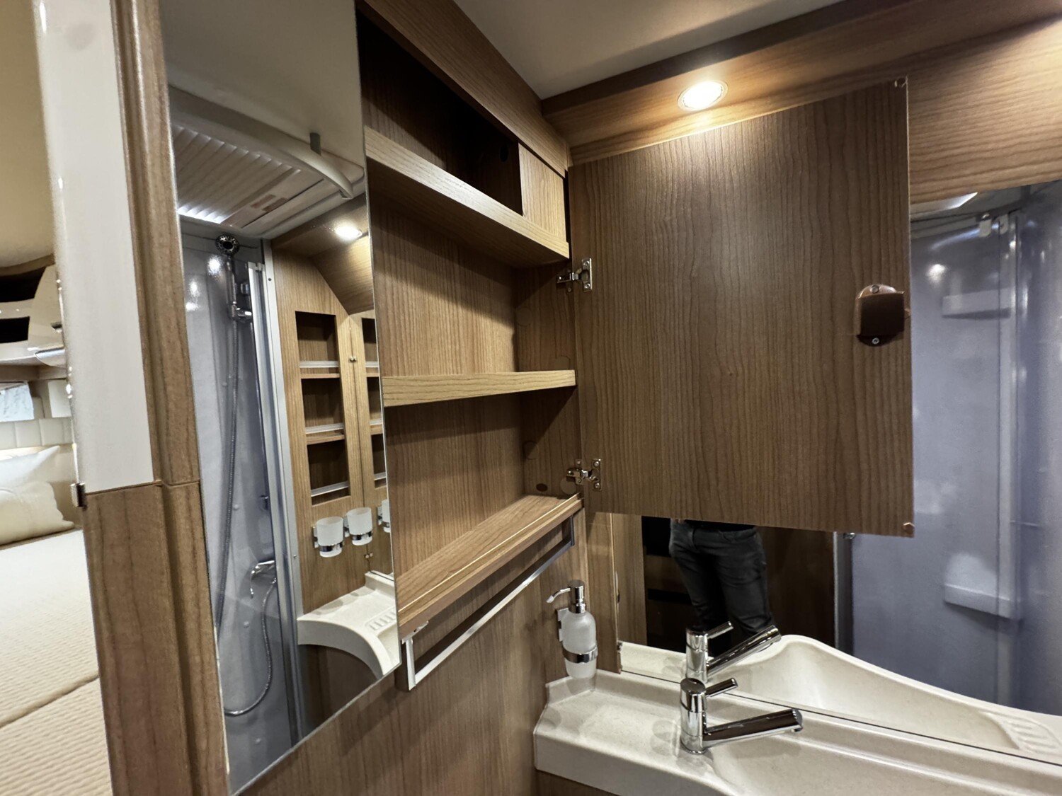 Carthago C1-tourer I 143 KB LE comfort – Bild 34