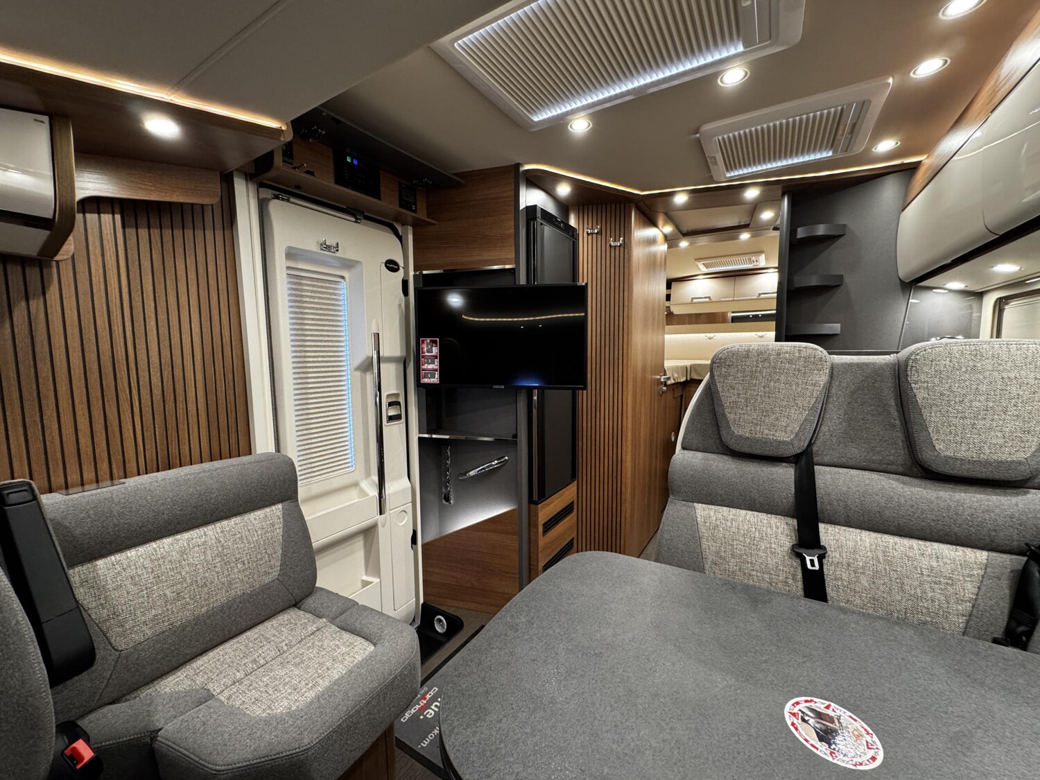 Carthago c-tourer superior I 145 RB LE – Bild 12