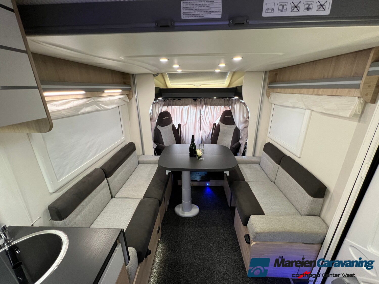 Challenger Teilintegriert 380 – Bild 12