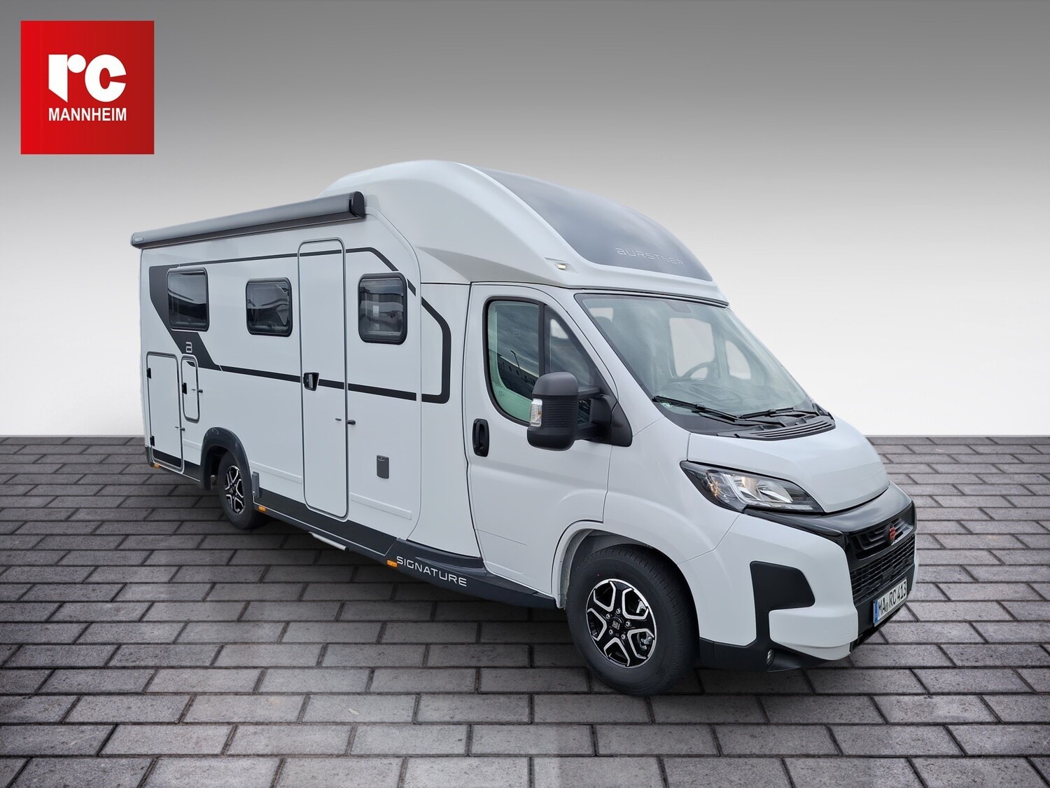 Bürstner Signature SFT 7.5 mit Hubbett