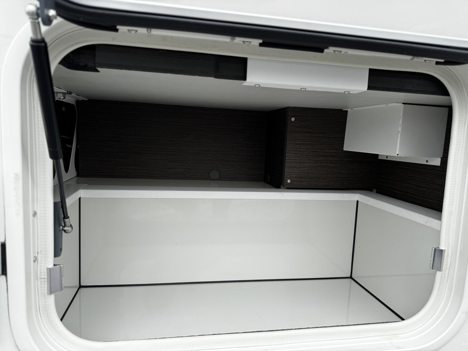 Carthago c-compactline I 143 LE – Bild 32