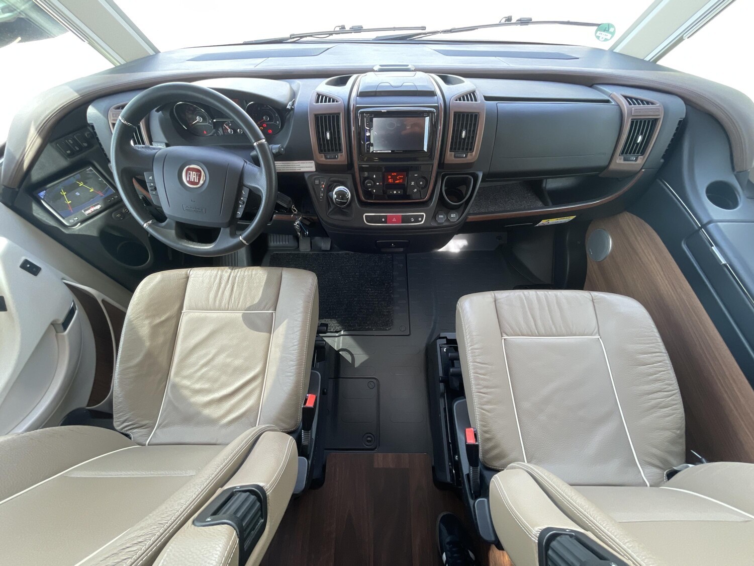 Carthago chic e-line I 50 LE