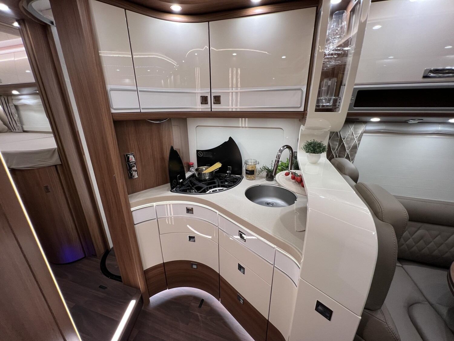 Carthago chic e-line I 50 LE – Bild 19
