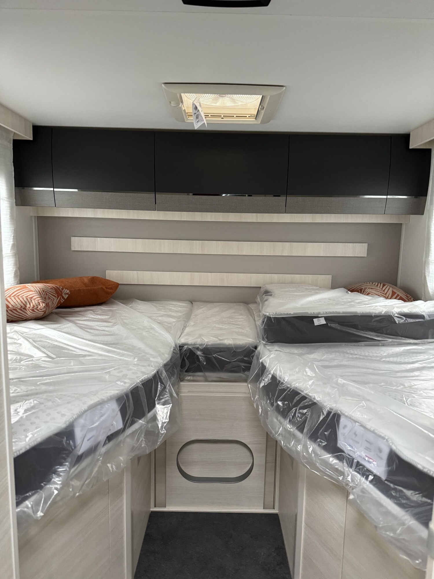 Chausson Teilintegriert Titanium Line Ultimate 777 Hubb. – Bild 5