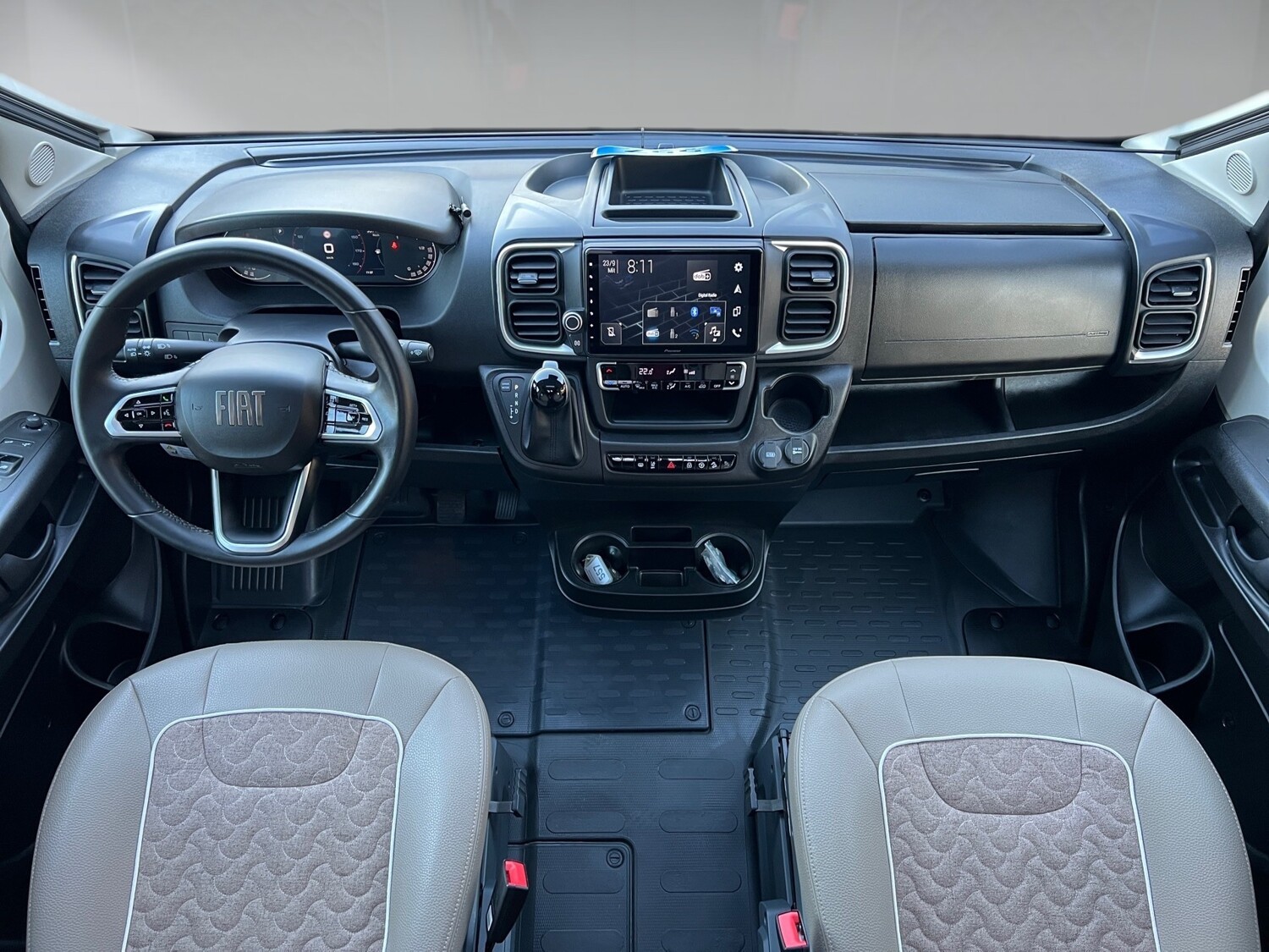 Malibu Van charming GT skyview 640 LE RB – Bild 9