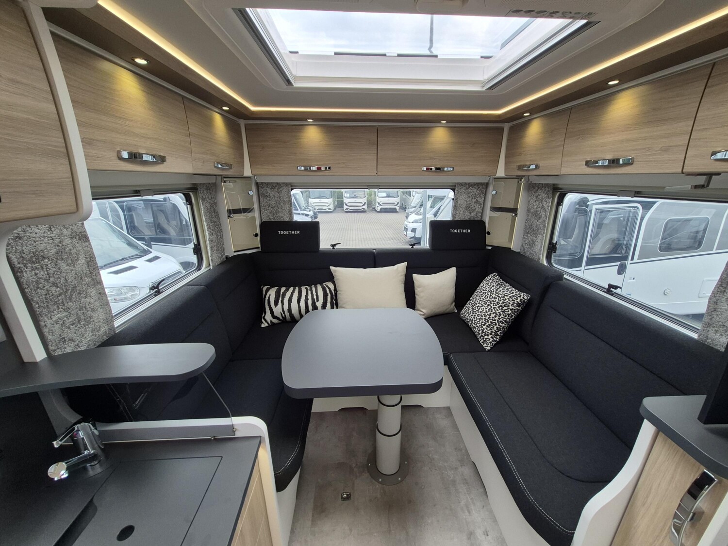 Frankia F-Line A 680 PLUS EDITION TOGETHER 4.5T