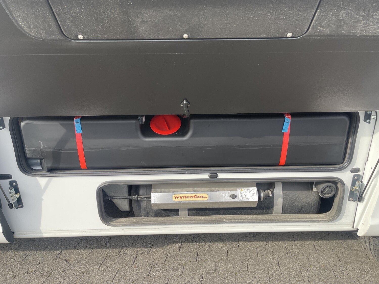 Niesmann-Bischoff Flair 920