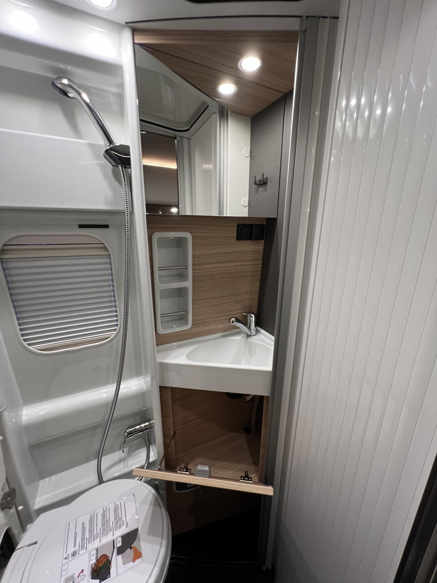 Malibu Van comfort coupé 640 LE – Next Evolution – Bild 33