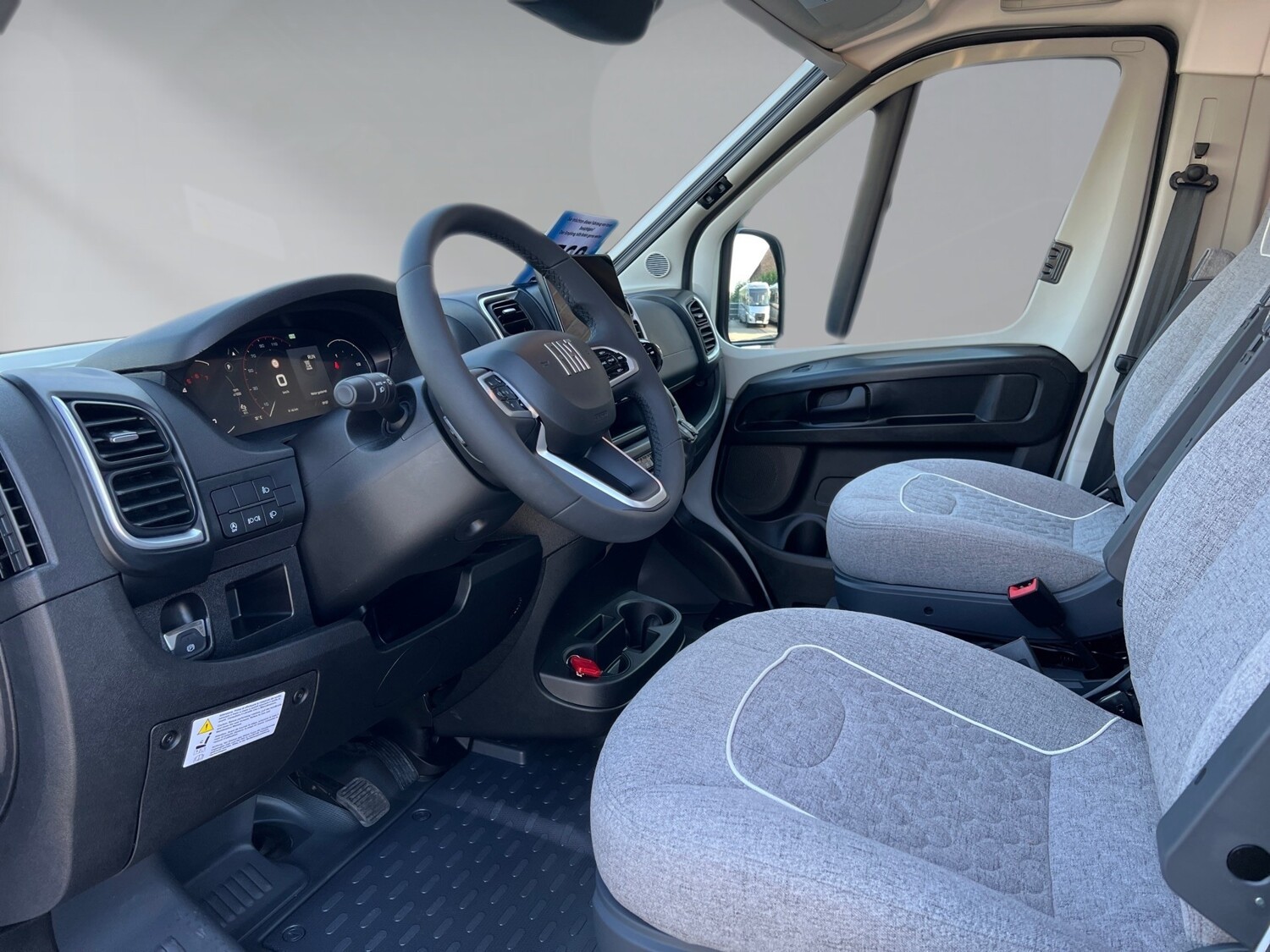 Malibu Van charming GT skyview 640 LE K – Bild 8