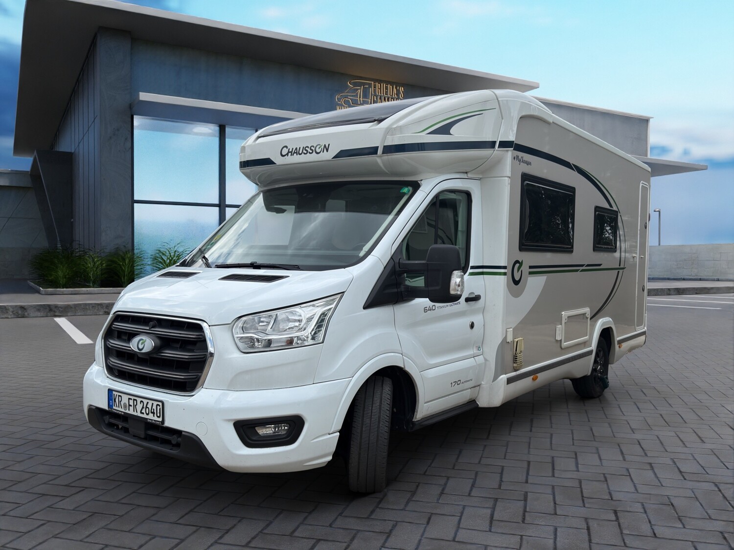 Chausson Teilintegriert Ultimate Line 640 Titan* Hubbett – Außenansicht