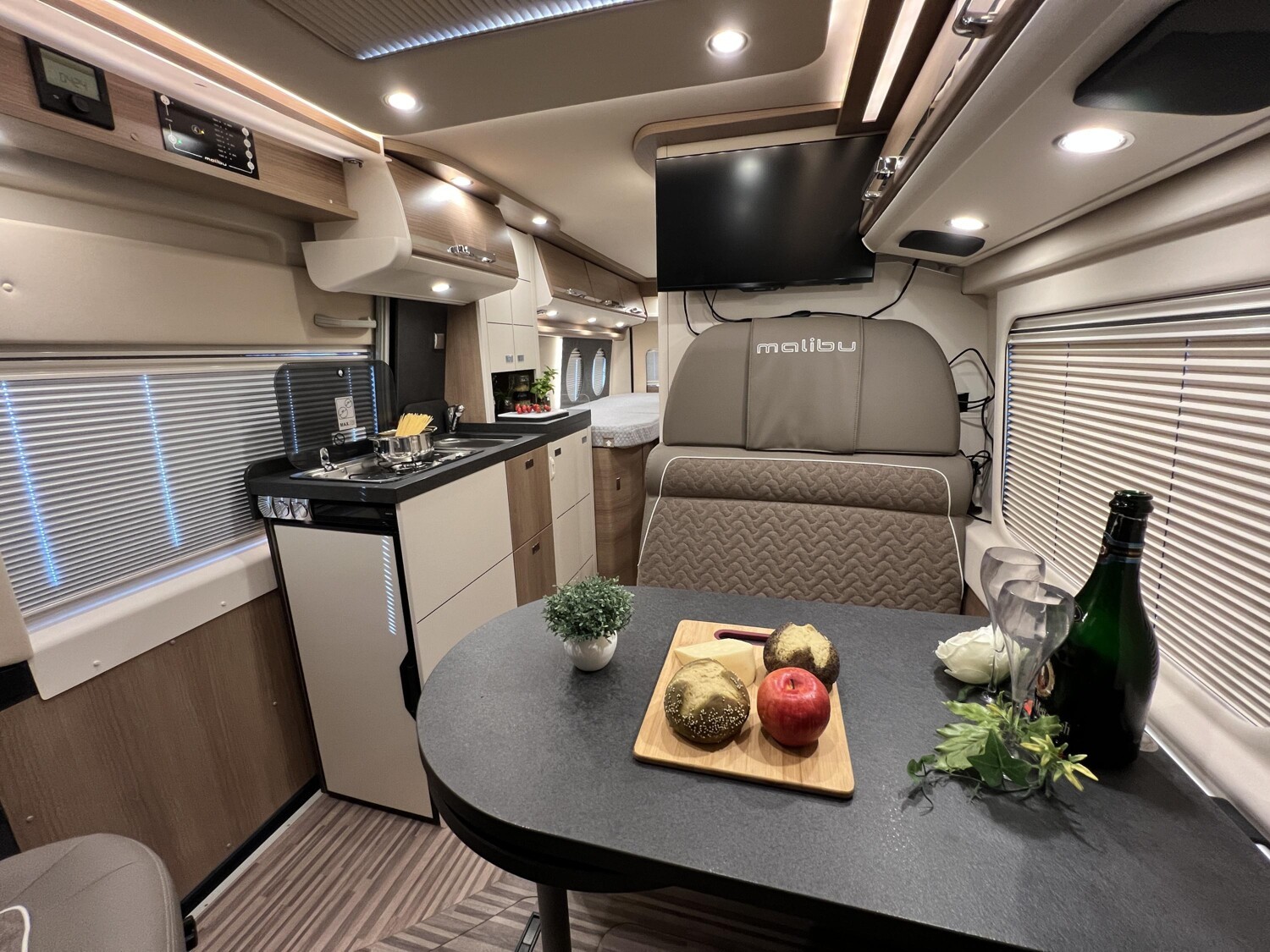 Malibu Van charming GT skyview 640 LE RB – Bild 12