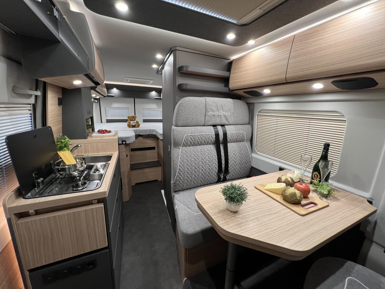 Malibu Van charming GT skyview 640 LE K – Bild 15