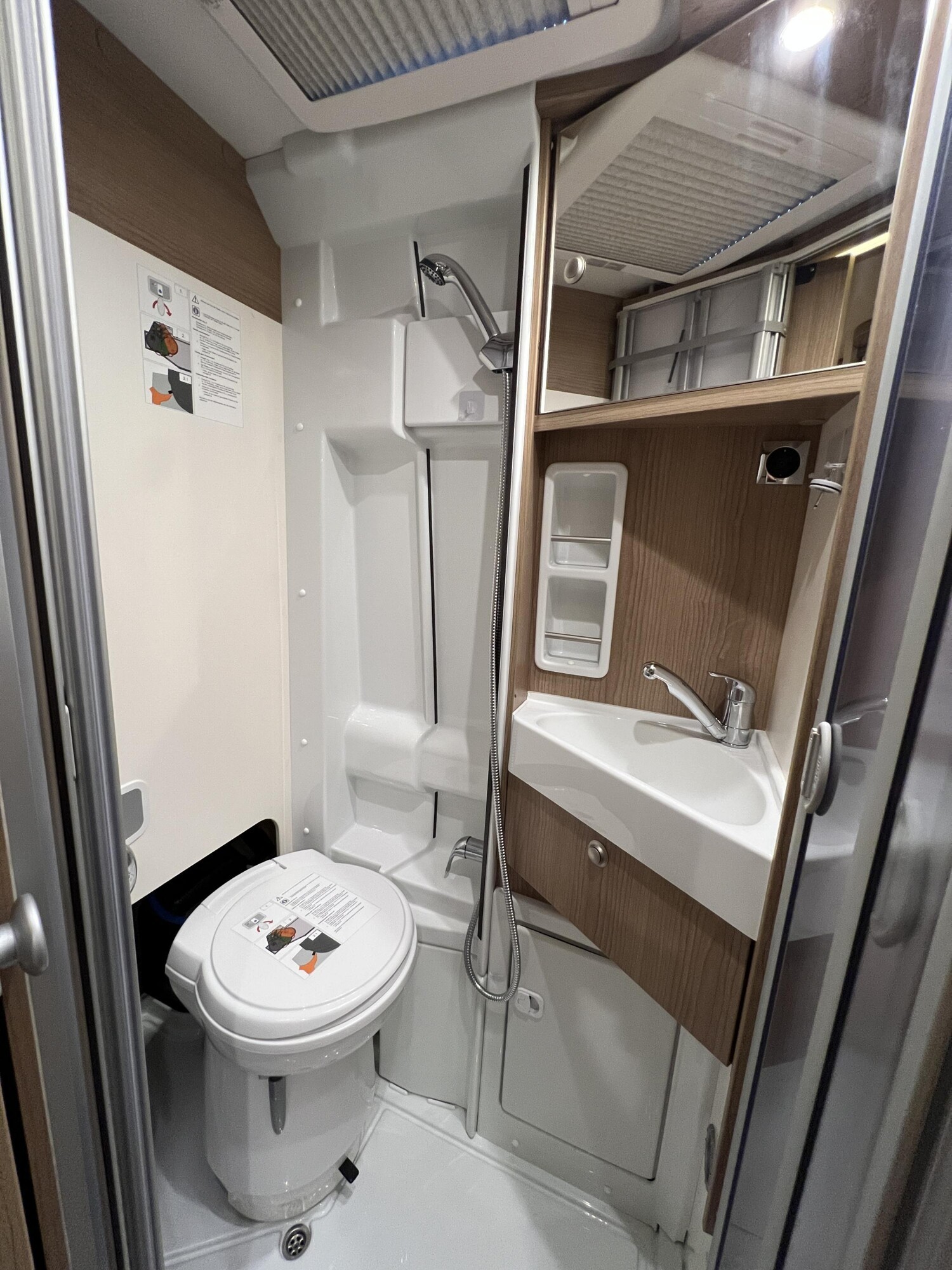 Malibu Van charming 640 LE GT – Bild 28